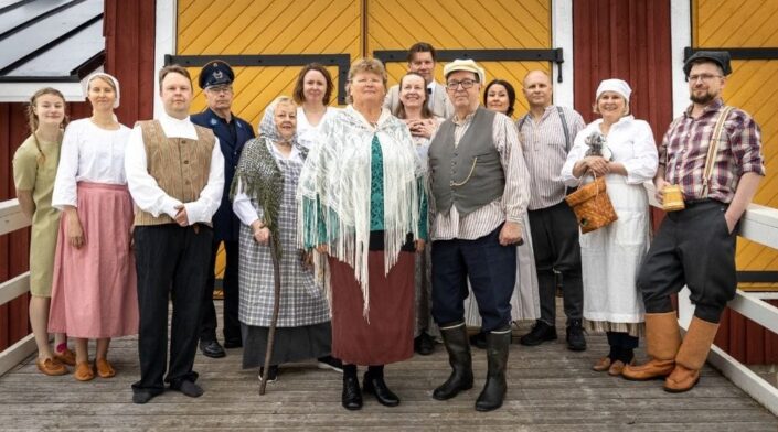Laulunäytelmä Talkootanssit